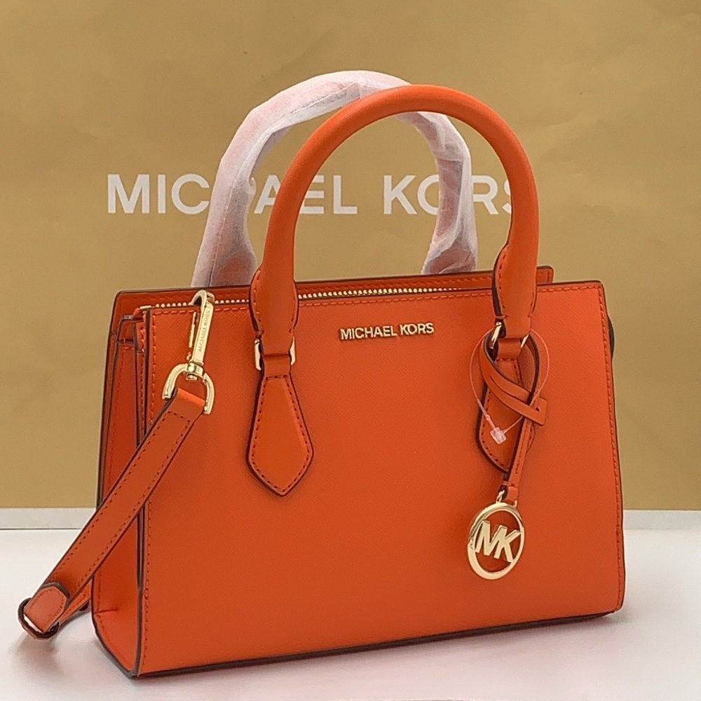 MICHAEL KORS
Sheila Small Faux Saffiano Leather Satchel Crossbody
Poppy
NWT - Picture 9 of 16